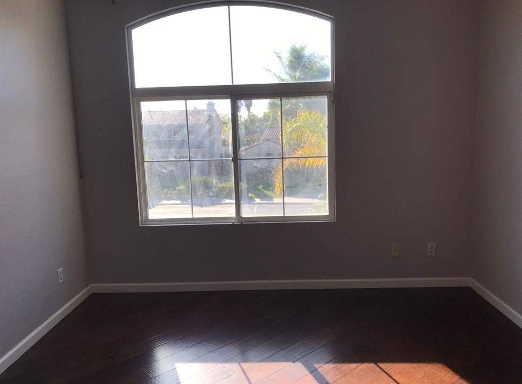 Room for rent in modern home!
