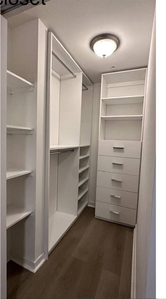 Roommate Male or female in Bth