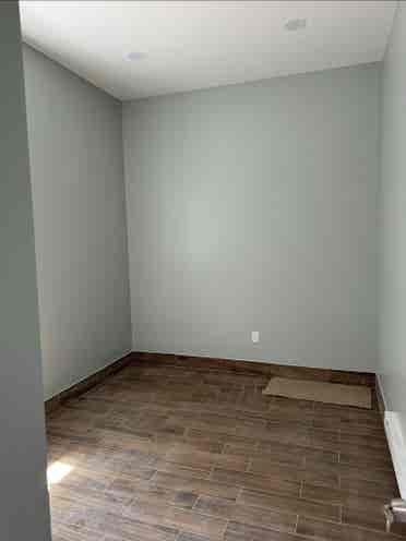 3 large bedrooms in valley stream