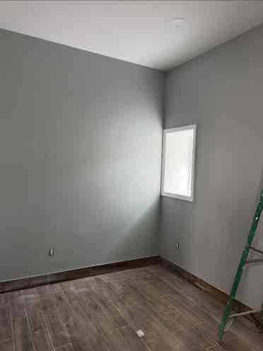 3 large bedrooms in valley stream