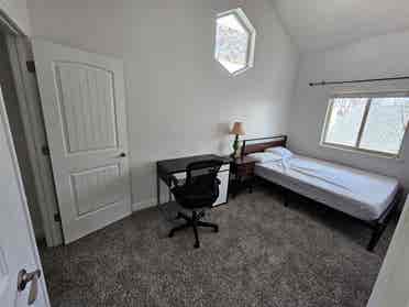Private Room at Lakeside House