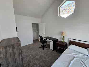 Private Room at Lakeside House