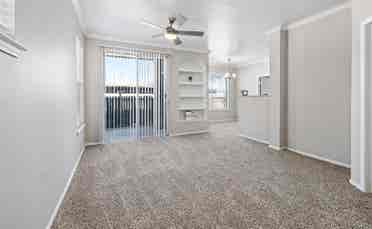 Baths ( Sq Ft)