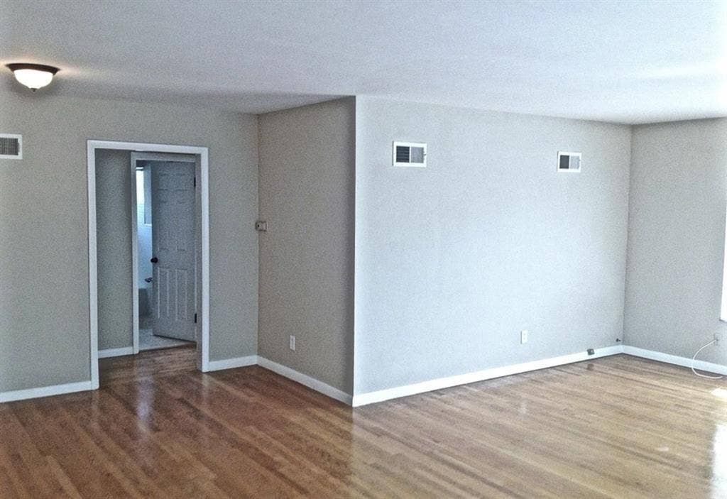 Spacious BA in Clayton