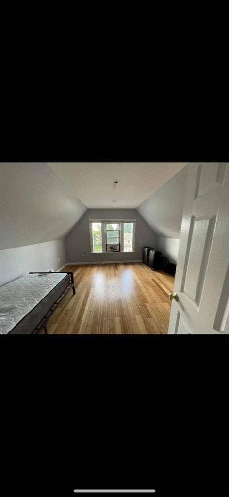 Cozy room in Clean apartment