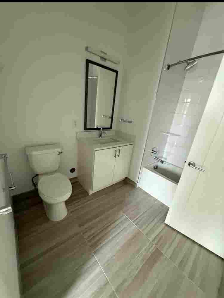 NEW💕Female Roommate Wanted🌸