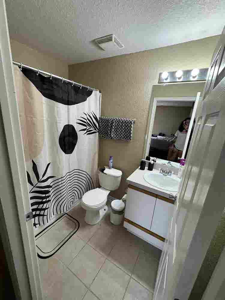 Private  Bathroom