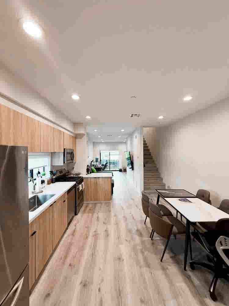 4 Story Mid - City Townhouse & view