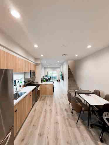 4 Story Mid - City Townhouse & view