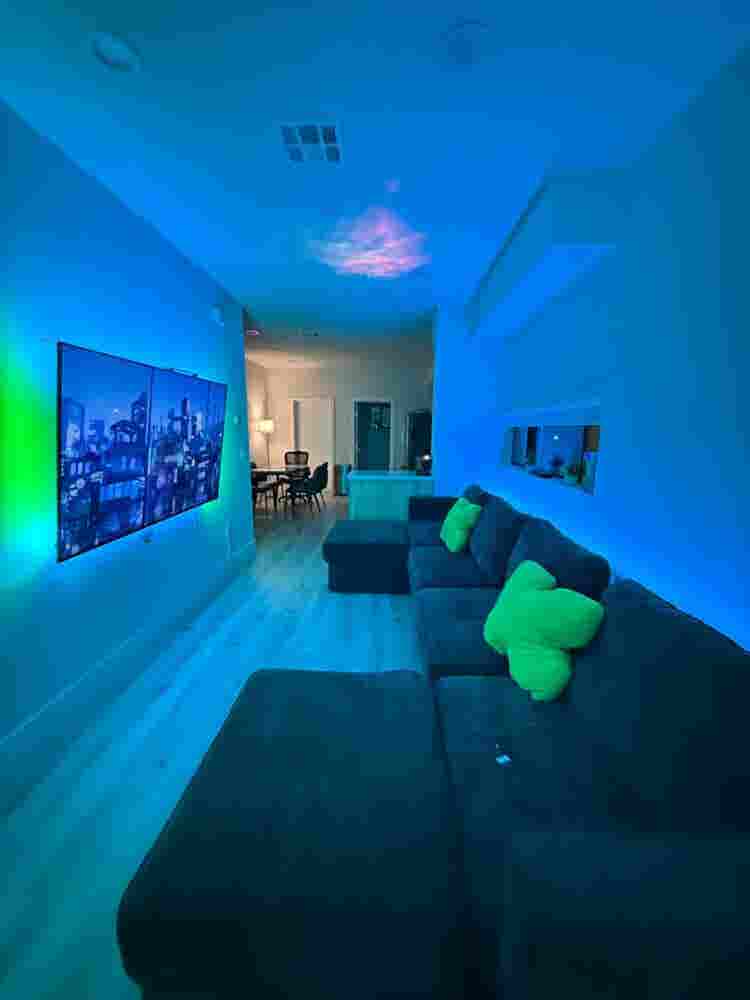 4 Story Mid - City Townhouse & view