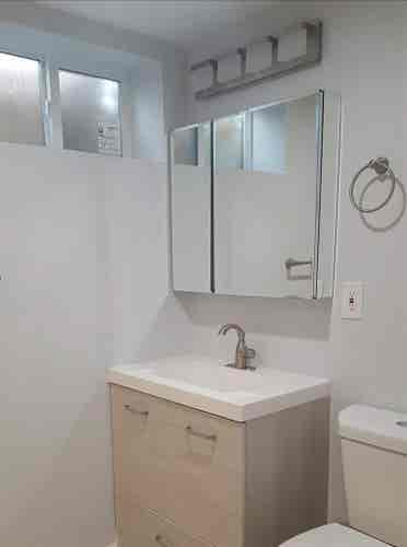 Rooms for Rent conveniently located