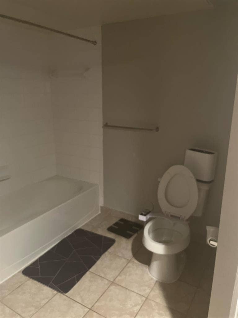 Looking for a roommate