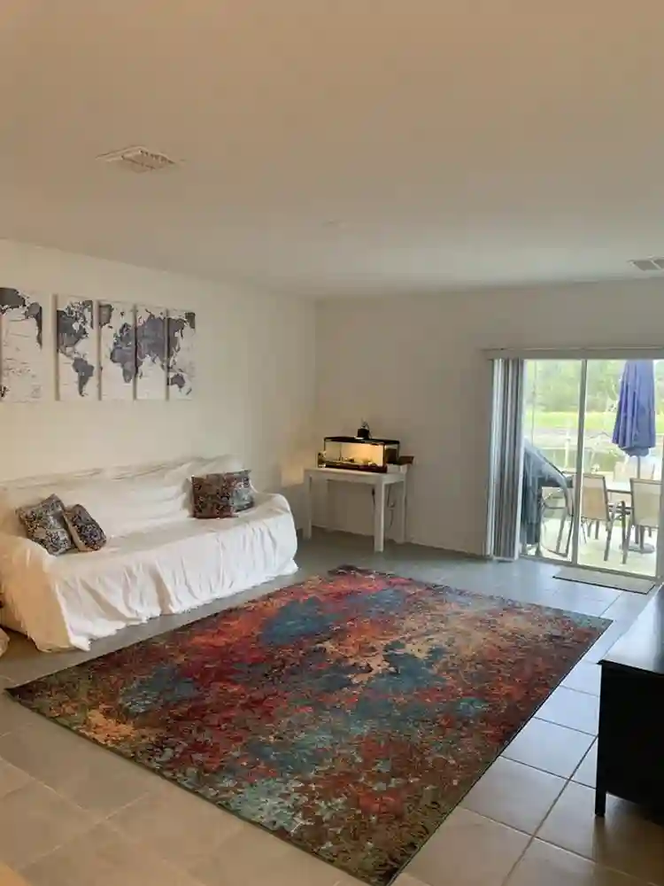 Simple Safe Centralized