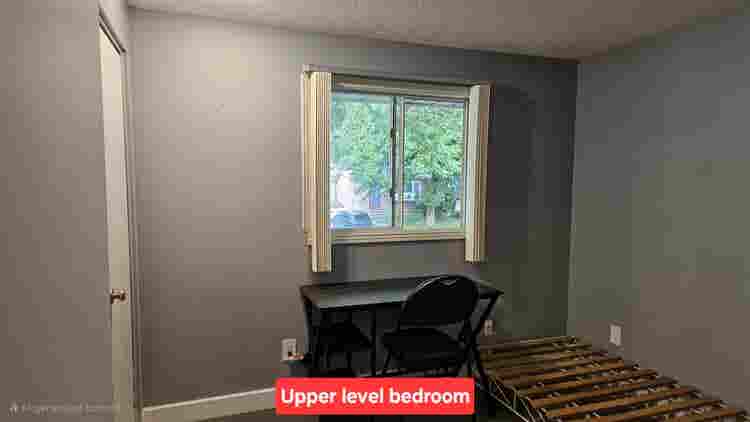 5-Br Detached Home Near Western U