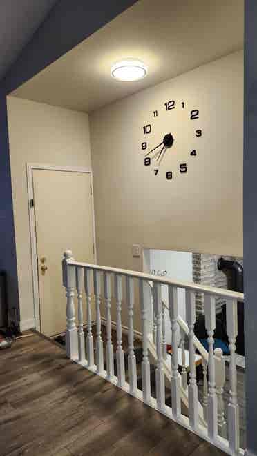 5-Br Detached Home Near Western U