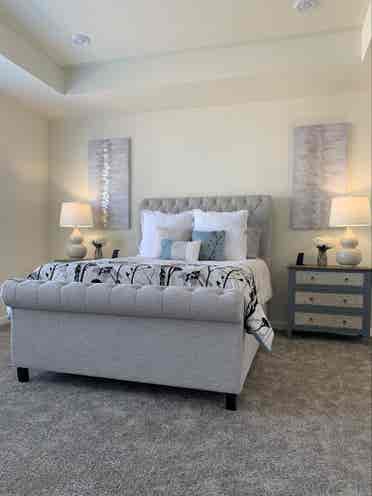 Elegantly furnished + attached bath