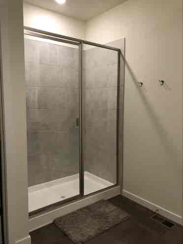 Elegantly furnished + attached bath
