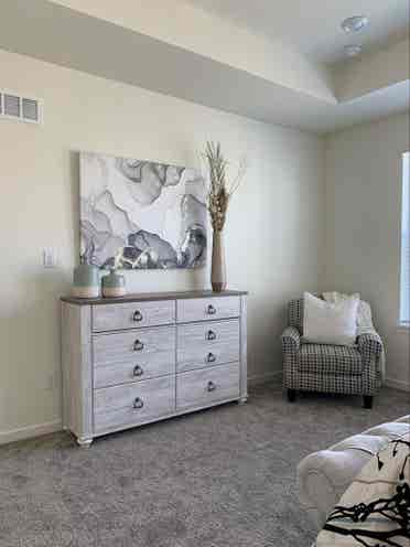 Elegantly furnished + attached bath