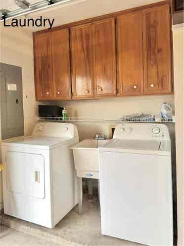 Seeking a roomate in Bastrop, TX 🏡