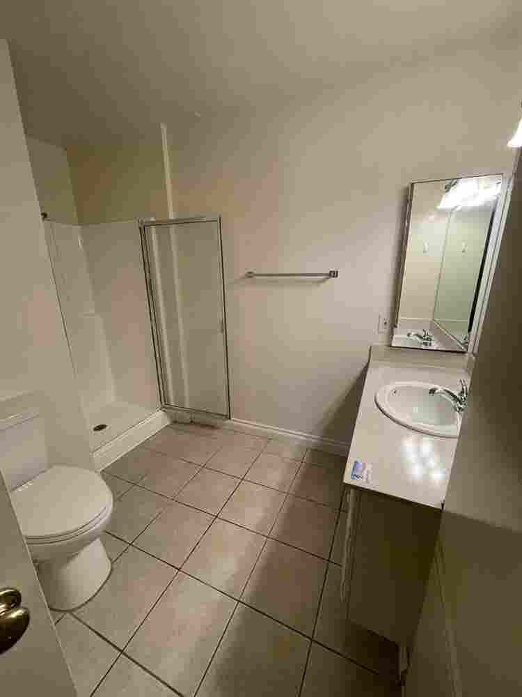 Private Room, Private Bath! SEPT 1!