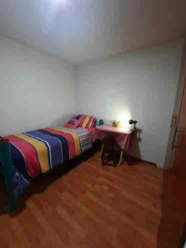 Habitaciones en Renta- Tres Cruces