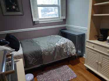 Fully Furnished, month to month