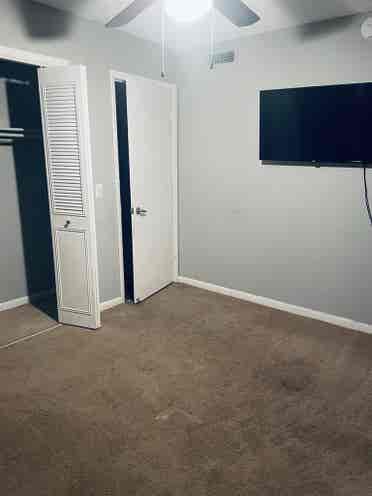 Medium Room in Orlando/Winter Park