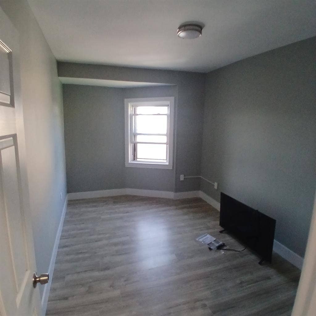 Renting newly renovated rooms.