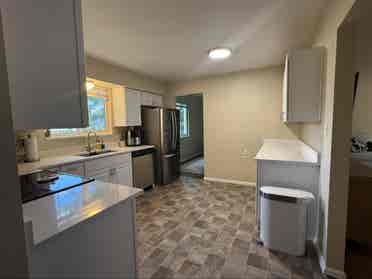 Looking for Roommates!