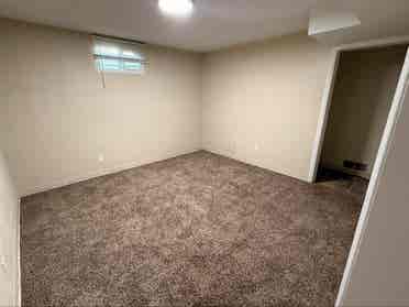 Looking for Roommates!
