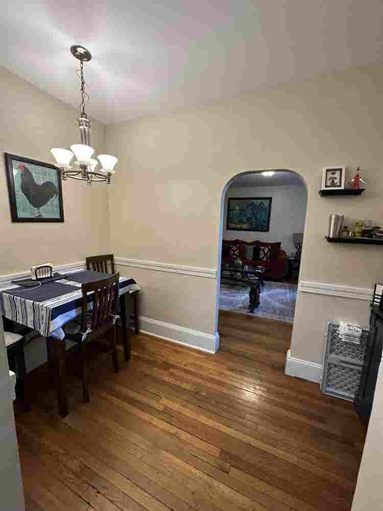 Looking for roommate for