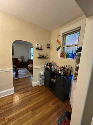Looking for roommate for