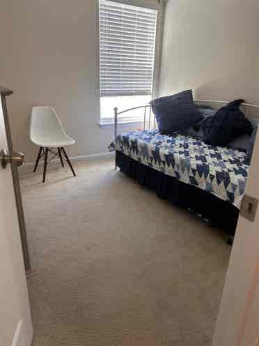 Room for rent w/
 private bath