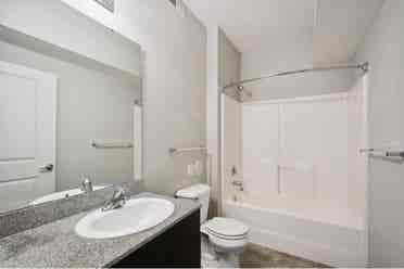 The Social Edwardsville - Sublease