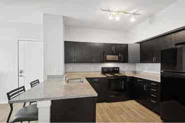 The Social Edwardsville - Sublease