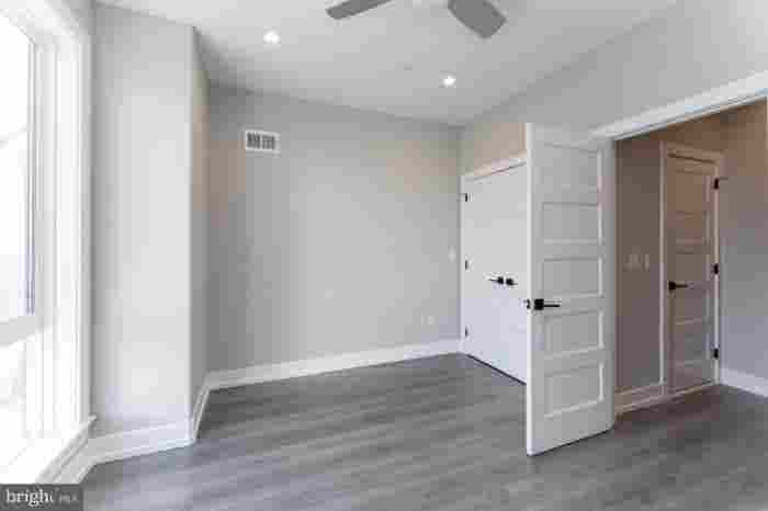Spacious Rooms in a Shared Home