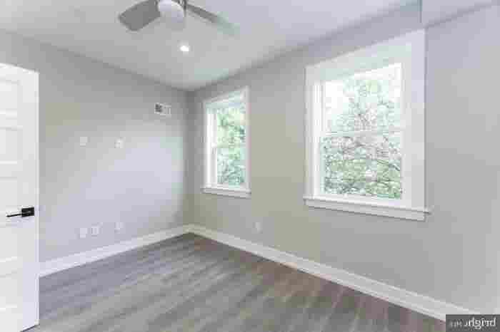Spacious Rooms in a Shared Home