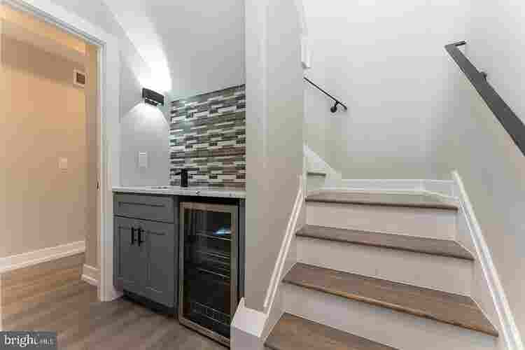 Spacious Rooms in a Shared Home