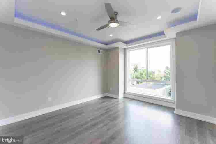 Spacious Rooms in a Shared Home