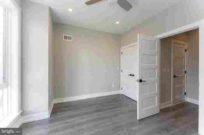Spacious Rooms in a Shared Home
