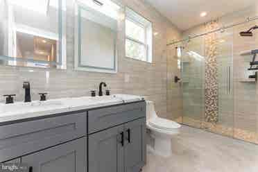 Spacious Rooms in a Shared Home