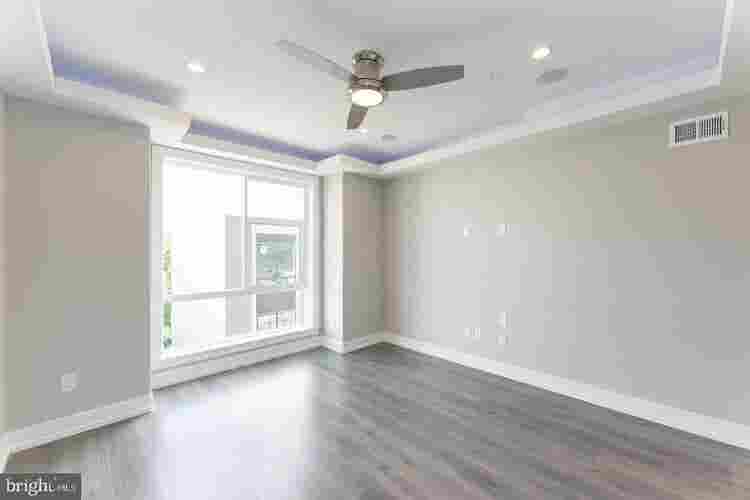 Spacious Rooms in a Shared Home