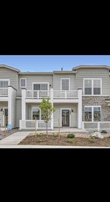 Bath garage included!! 🏠 ✨