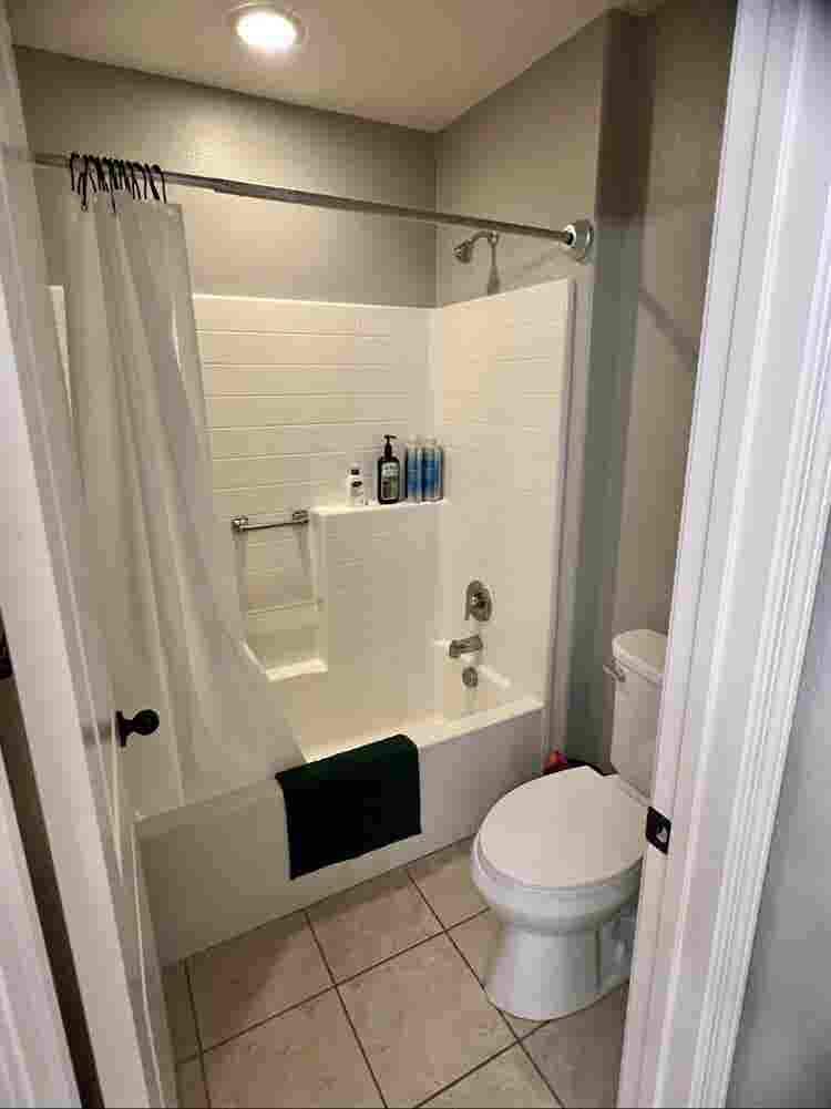 Multiple rooms in Temescal Valley