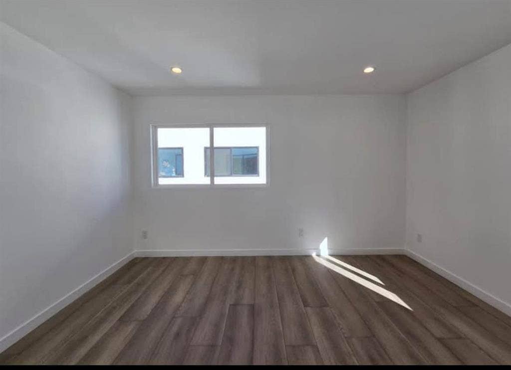 Spacious room