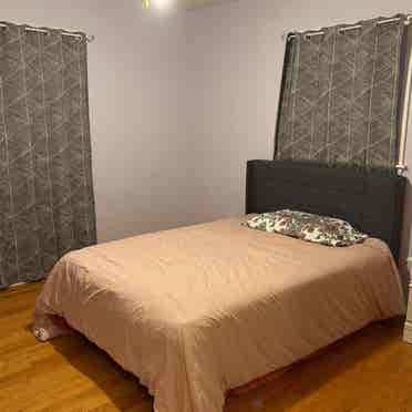 Room for rent -female only-
