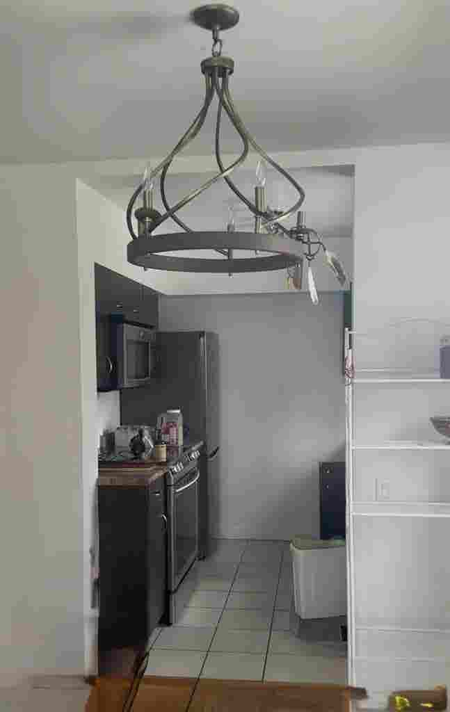 Beachside Room Downtown – Move In