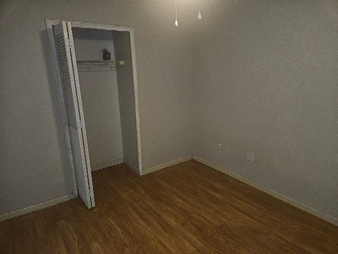 Room for rent in Valrico
