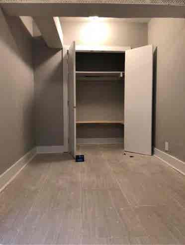 Room w/ electric & wifi included!