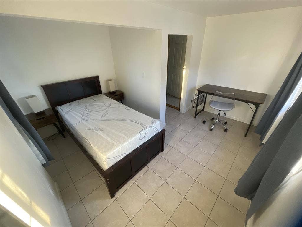 Private Room For Rent